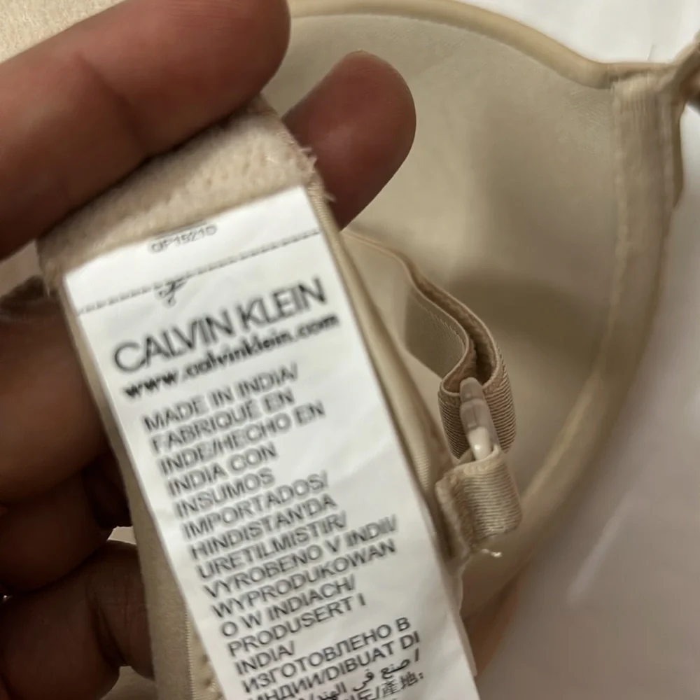 CALVIN KLEIN UNDERWIRE PADDES BRA - Picture 9 of 11